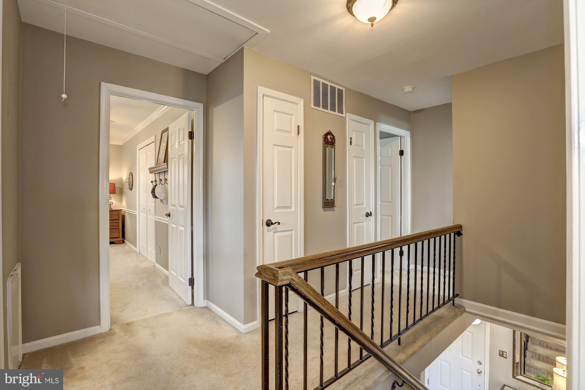 12641 St James Road Rockville, MD 20850 - Photo 12 of 27 Upper Level - Hallway