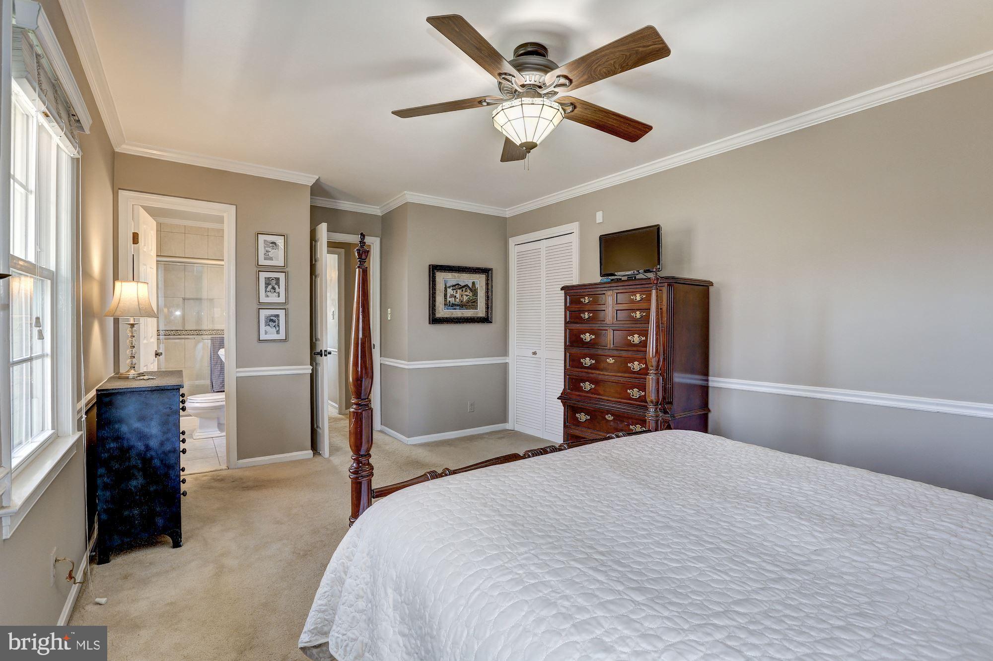 12641 St James Road Rockville, MD 20850 - Photo 14 of 27 Upper Level - Master Bedroom