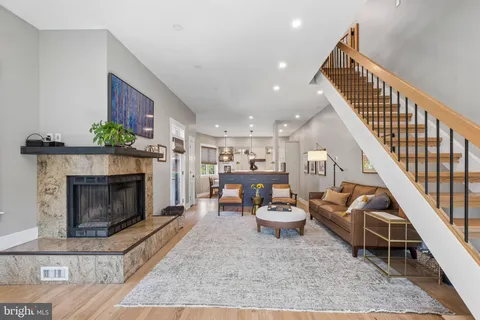 $1,100,000 | 801 South 8th Street, Philadelphia, PA 19147