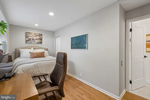 $1,100,000 | 801 South 8th Street, Philadelphia, PA 19147
