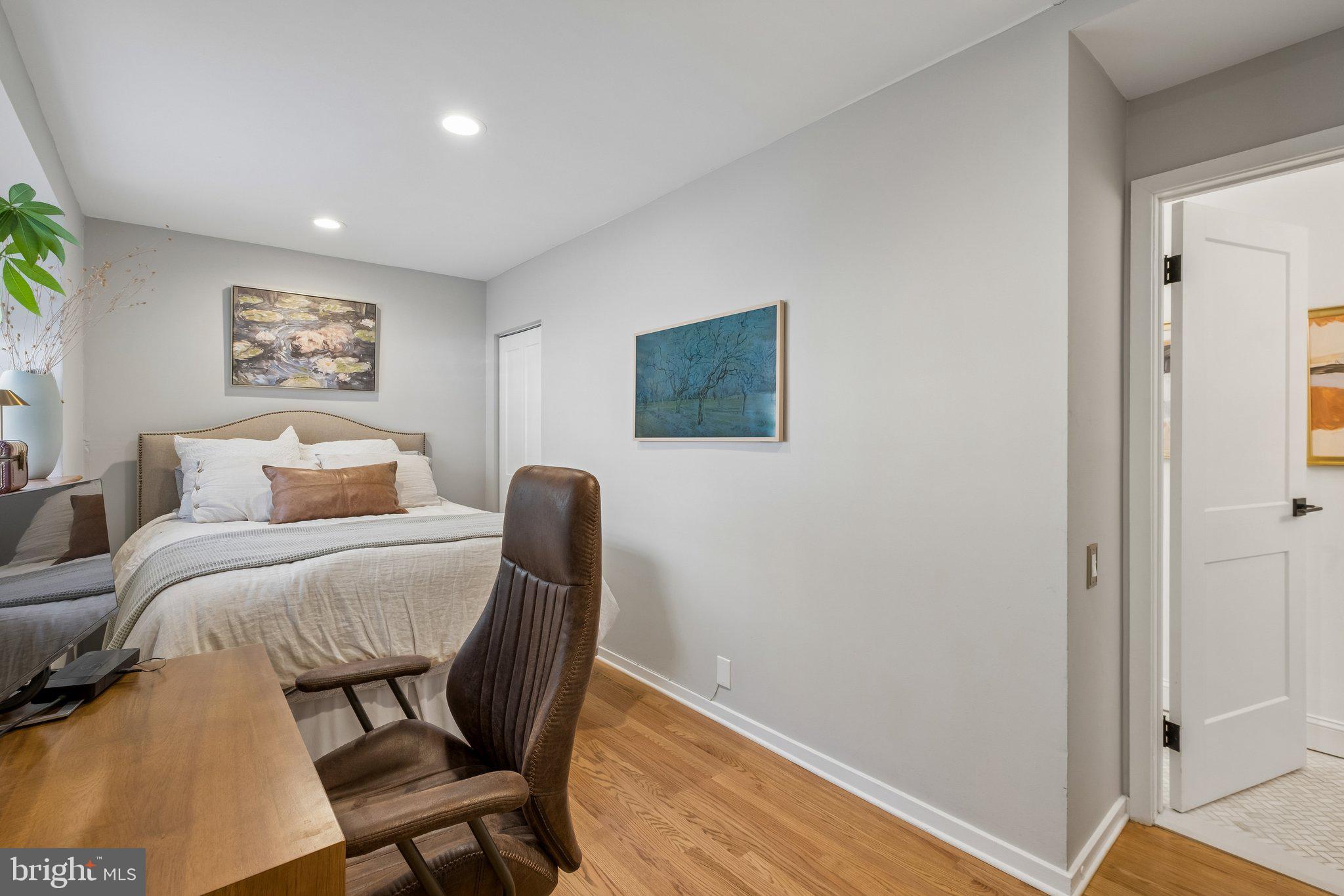 801 South 8th Street Philadelphia, PA 19147 - Photo 33 of 50