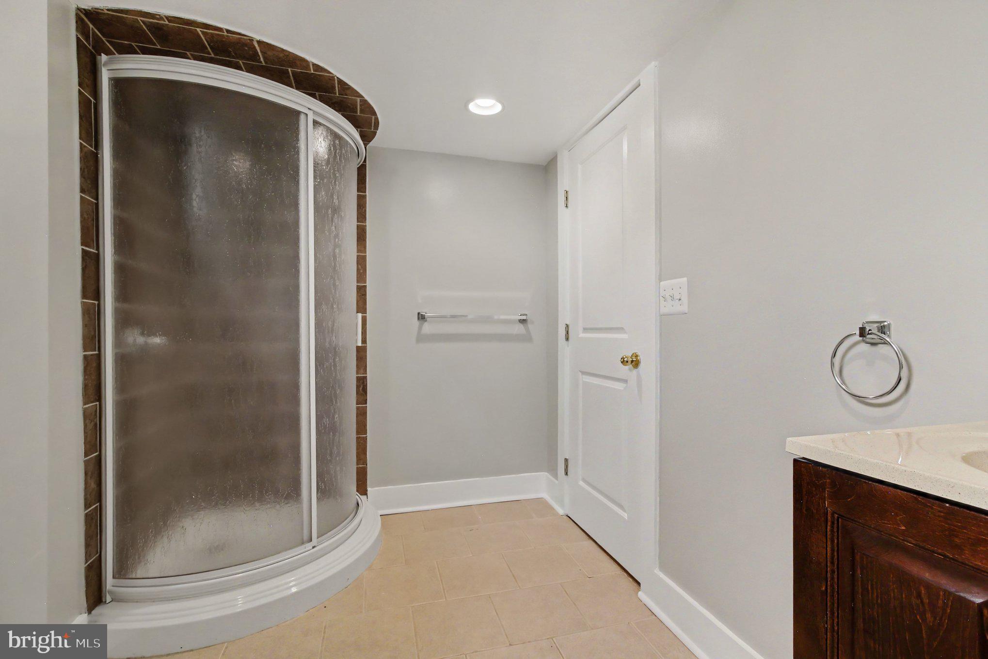 3504 Edgewood Road Baltimore, MD 21215 - Photo 45 of 57 Second floor Bathroom #5/Primary suite #3