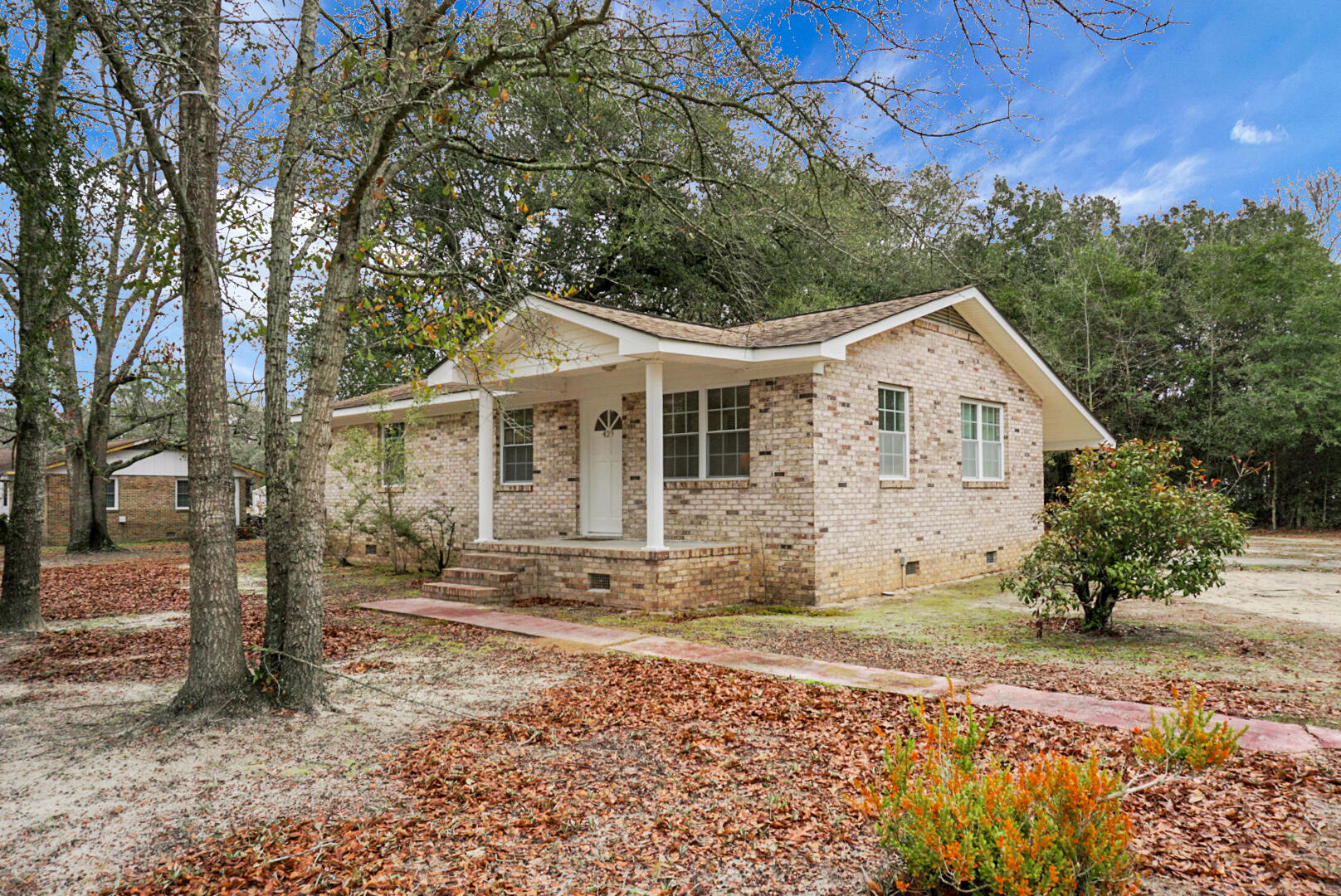 429 Sandhill Road Dorchester, SC 29437 - Photo 2 of 24 Front