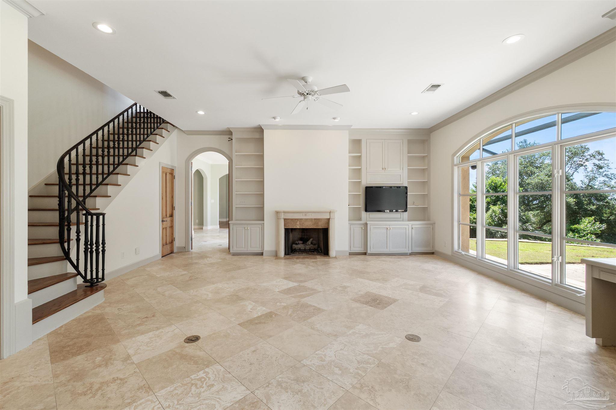 1725 E Lane Pensacola, FL 32501 - Photo 14 of 72