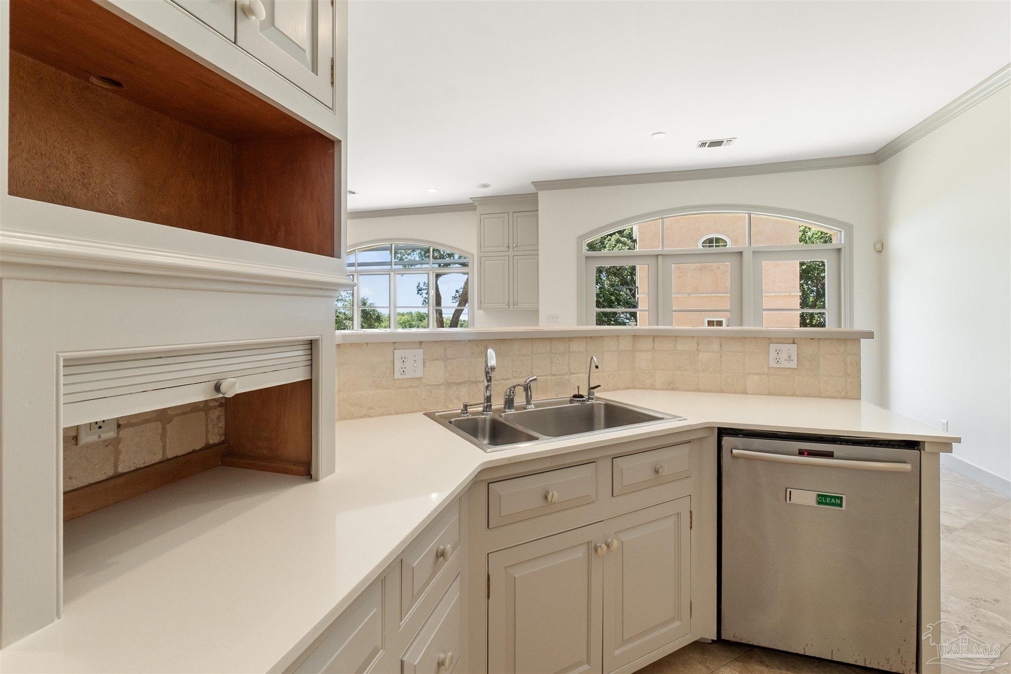 1725 E Lane Pensacola, FL 32501 - Photo 18 of 72