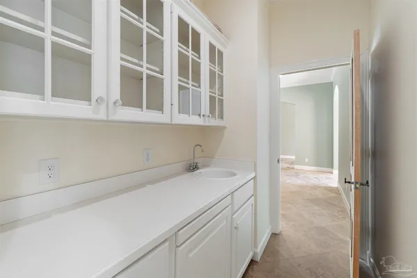 $3,395,000 | 1725 E Lane, Pensacola, FL 32501