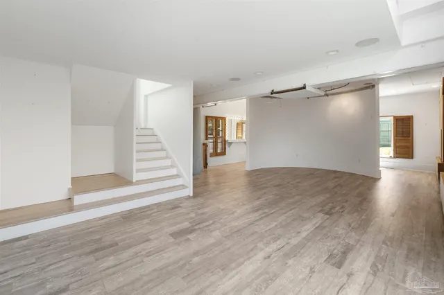 $3,395,000 | 1725 E Lane, Pensacola, FL 32501