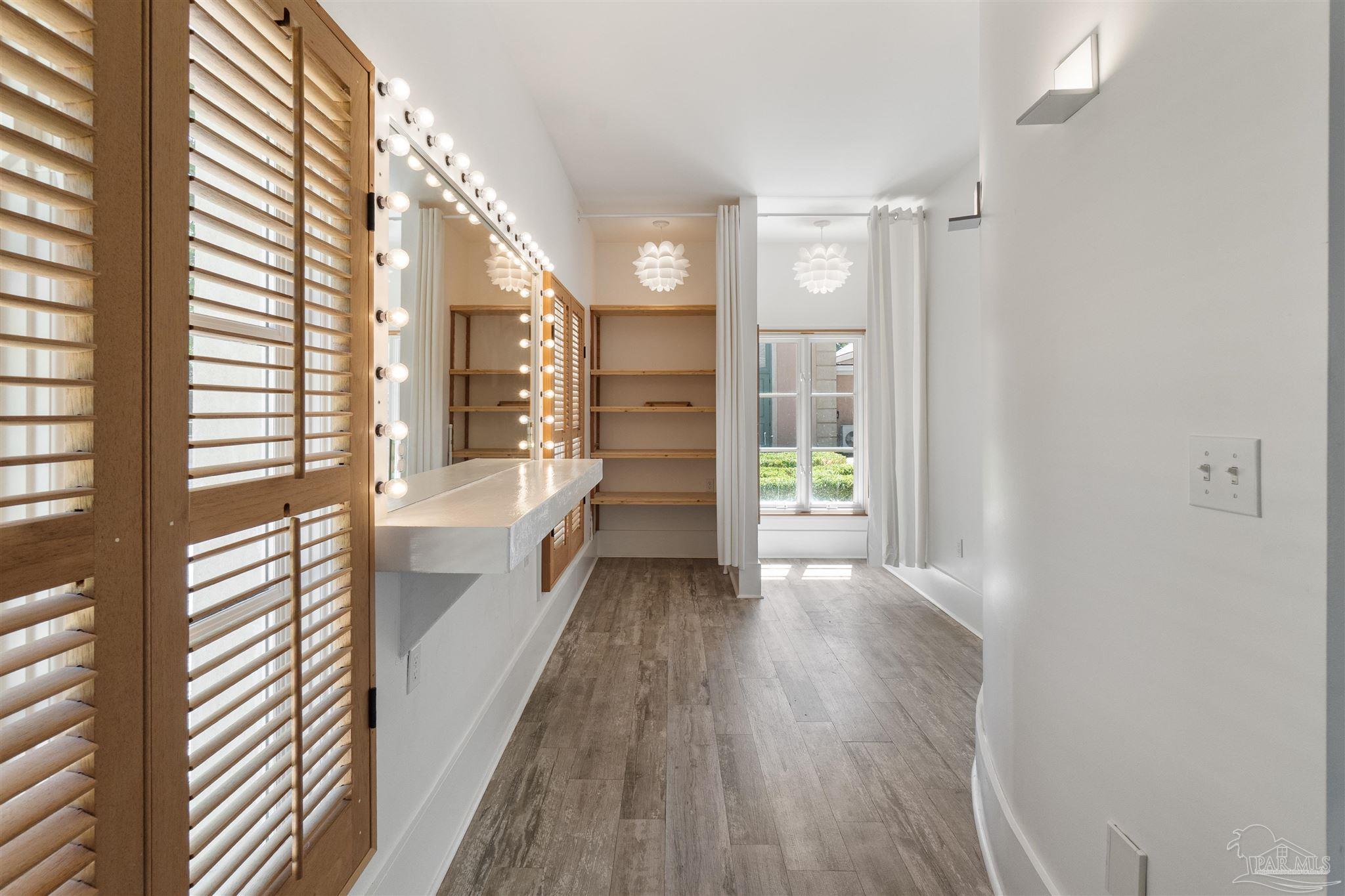 1725 E Lane Pensacola, FL 32501 - Photo 52 of 72 a bathroom with a bathtub and a shower