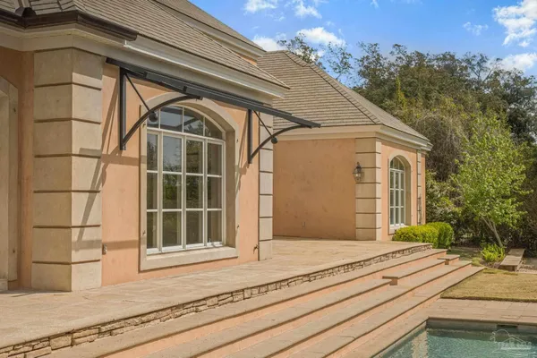 $3,395,000 | 1725 E Lane, Pensacola, FL 32501