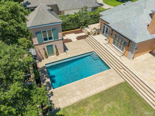 $3,395,000 | 1725 E Lane, Pensacola, FL 32501
