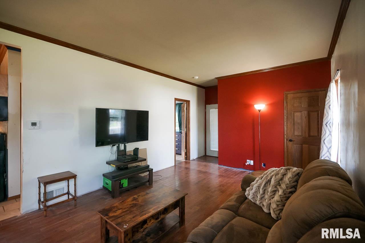 617 East Virginia Avenue Peoria, IL 61603 - Photo 14 of 57