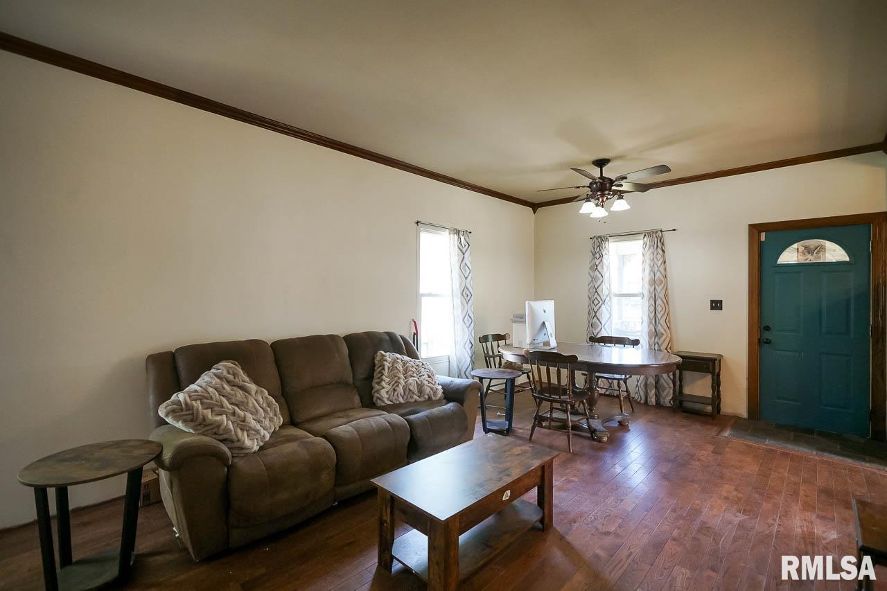 617 East Virginia Avenue Peoria, IL 61603 - Photo 17 of 57