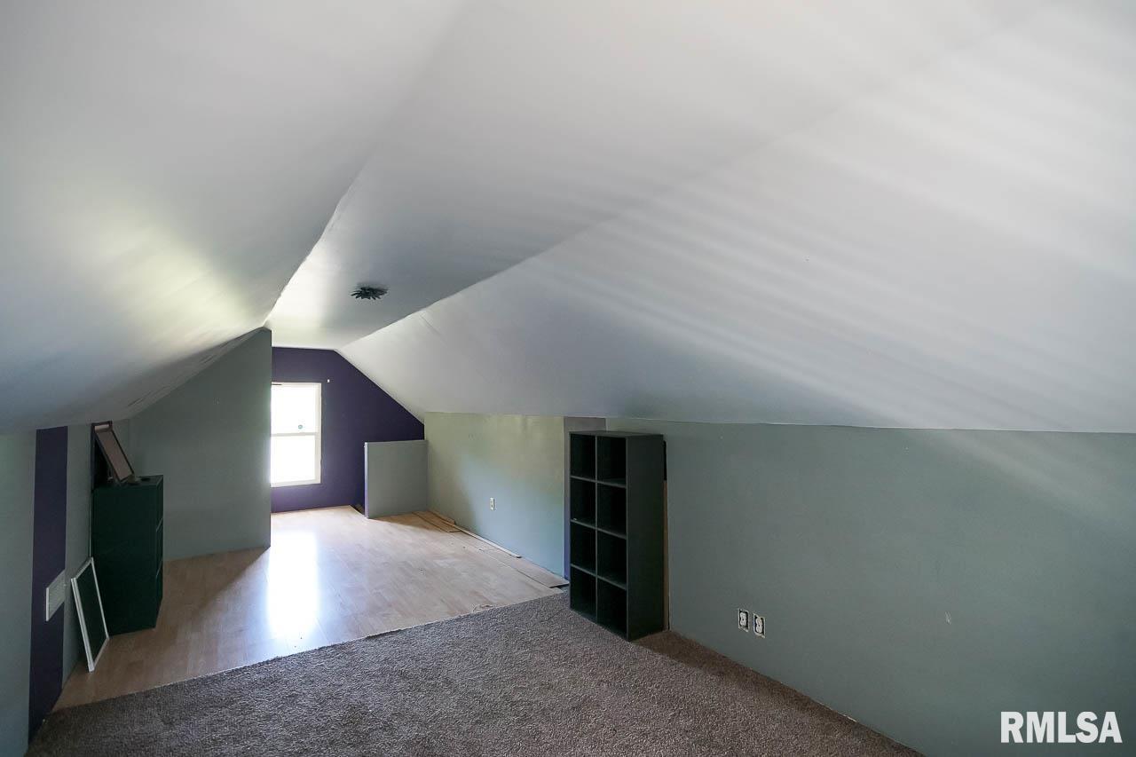 617 East Virginia Avenue Peoria, IL 61603 - Photo 38 of 57