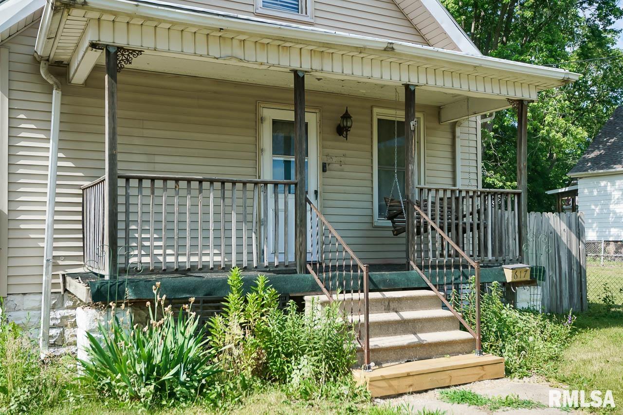 617 East Virginia Avenue Peoria, IL 61603 - Photo 5 of 57