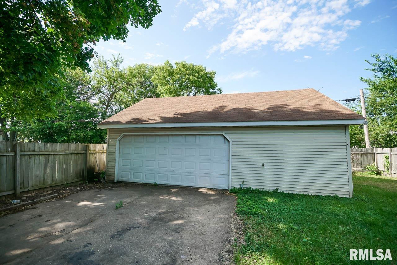 617 East Virginia Avenue Peoria, IL 61603 - Photo 55 of 57