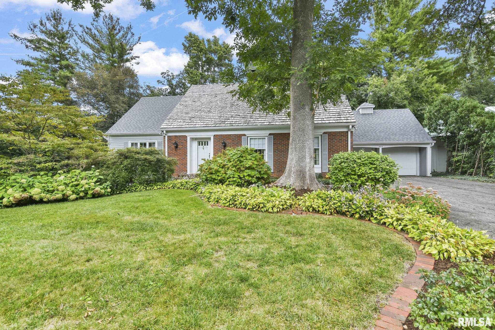 2014 South Illini Road Springfield, IL 62704 - Photo 1 of 54