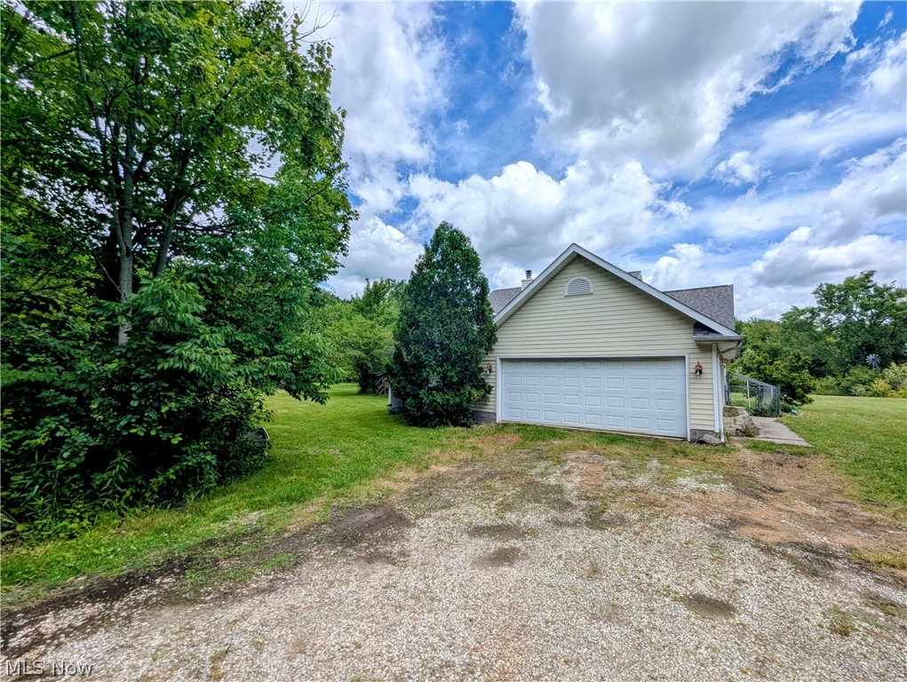 7394 Kniffen Road Painesville, OH 44077 - Photo 18 of 48
