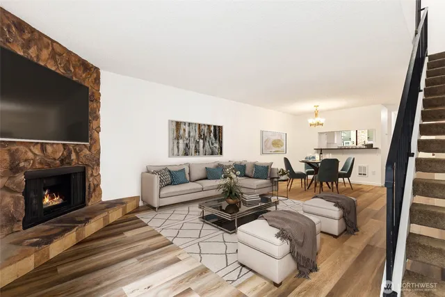 $320,000 | 1040 South 320th Street, Unit 18, Federal Way, WA 98003