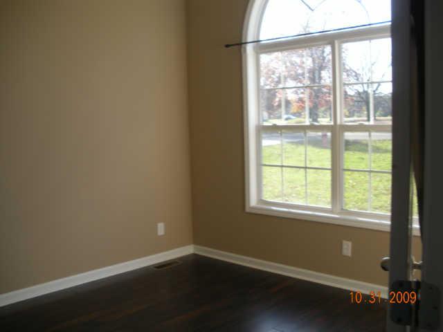 3500 Dennis Road Clarksville, TN 37042 - Photo 7 of 16 Gallery Image 7
