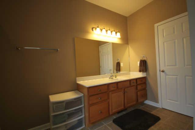 3500 Dennis Road Clarksville, TN 37042 - Photo 9 of 16 Gallery Image 9