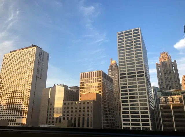 $2,495 | 440 North Wabash Avenue, Unit 3703, Chicago, IL 60611