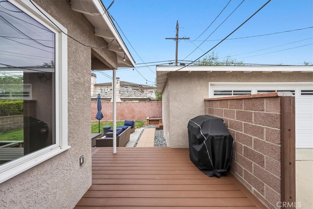 22643 Draille Drive Torrance, CA 90505 - Photo 26 of 33 a view of a balcony with furniture and front door