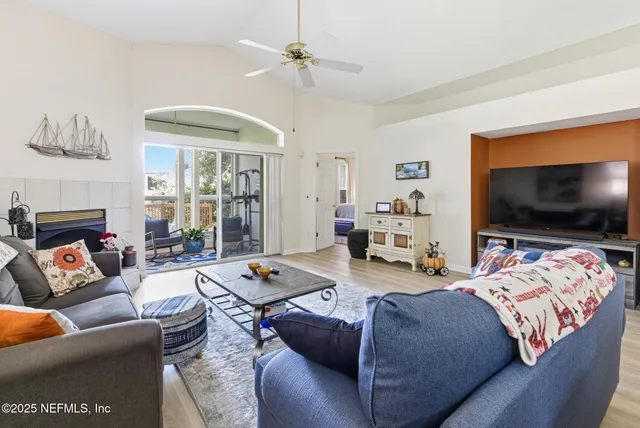 $650,000 | 212 Salt Grass Court, Ponte Vedra Beach, FL 32082