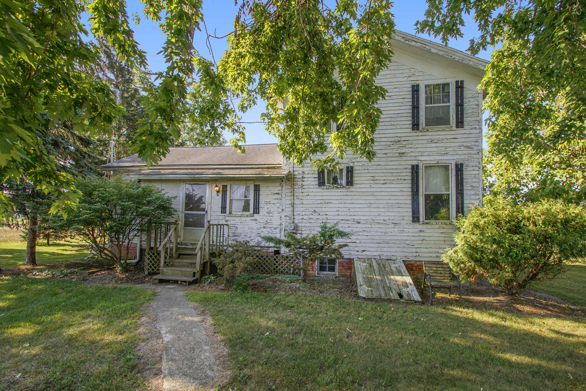 4985 West Gilpin Road Three Oaks, MI 49128 - Photo 30 of 37 Rear