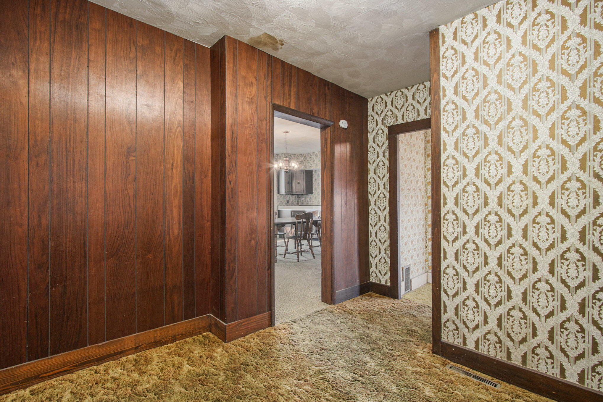 4985 West Gilpin Road Three Oaks, MI 49128 - Photo 4 of 37 Foyer