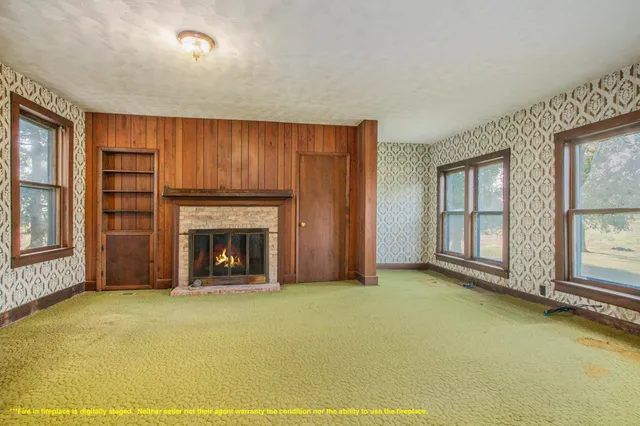 $250,000 | 4985 West Gilpin Road, Three Oaks, MI 49128