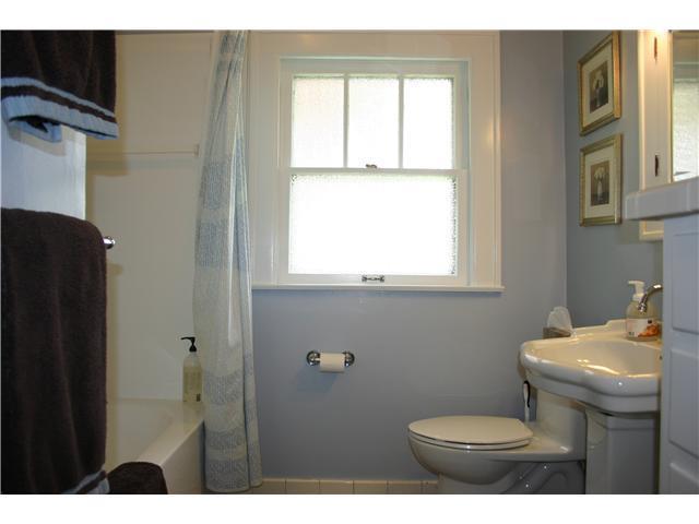 231 Blue Ridge Road Indianapolis, IN 46208 - Photo 12 of 20