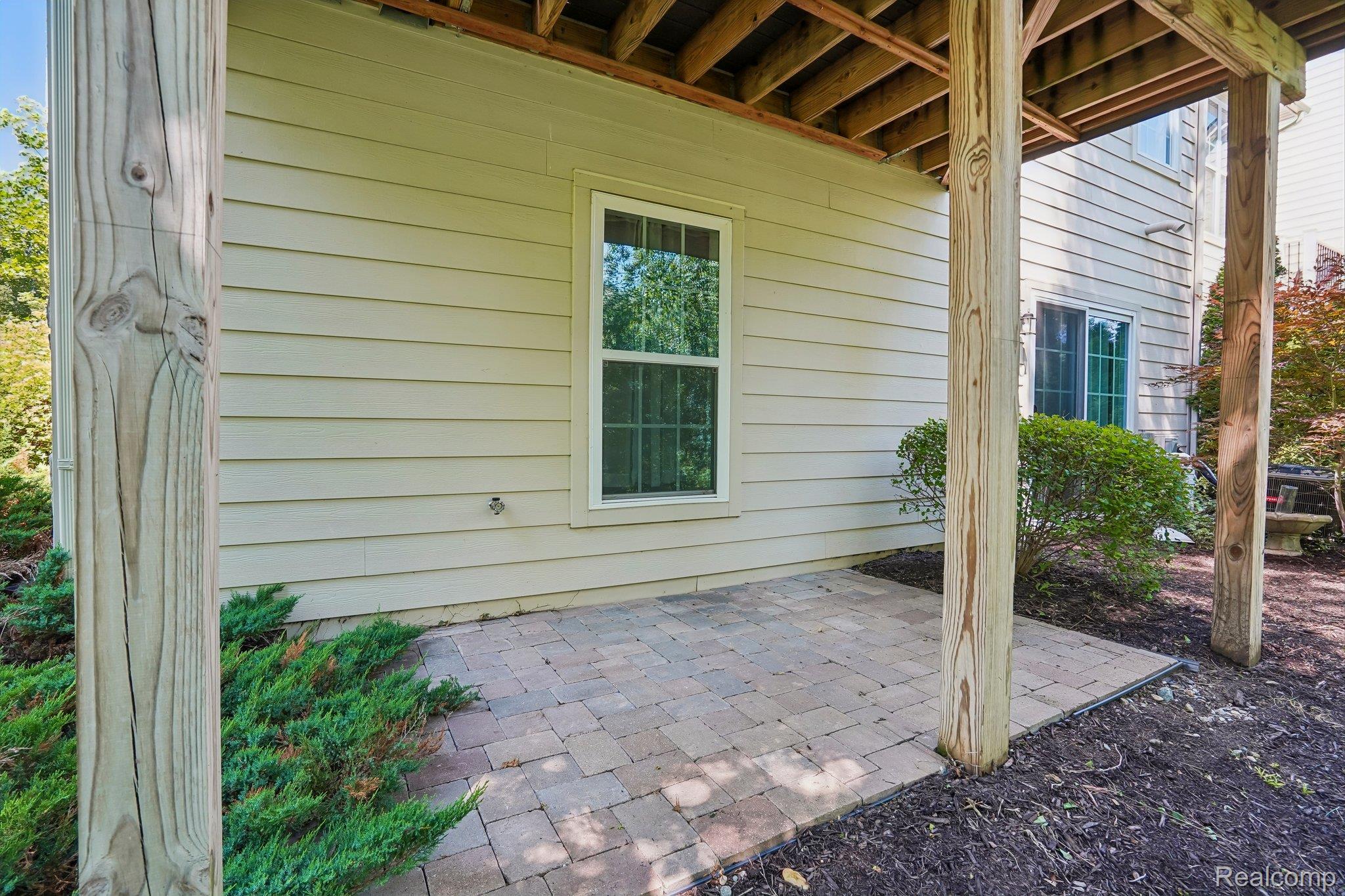42832 Cardinal Way Novi, MI 48375 - Photo 42 of 50 45-web-or-mls-Cardinal Way 47-S2806-004.jpg
