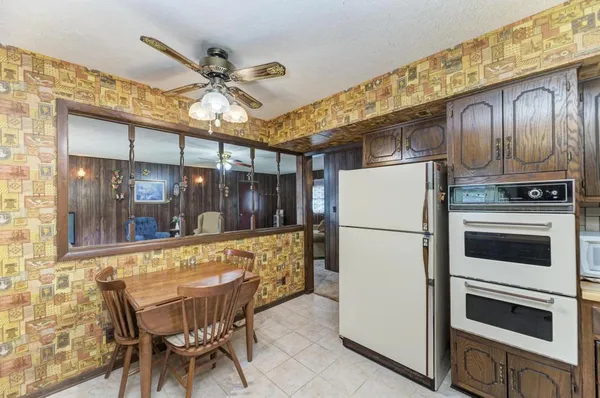 $200,000 | 705 North School Street, Braidwood, IL 60408