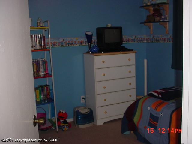 6908 Devonshire Road Amarillo, TX 79109 - Photo 8 of 10 Bedroom #2