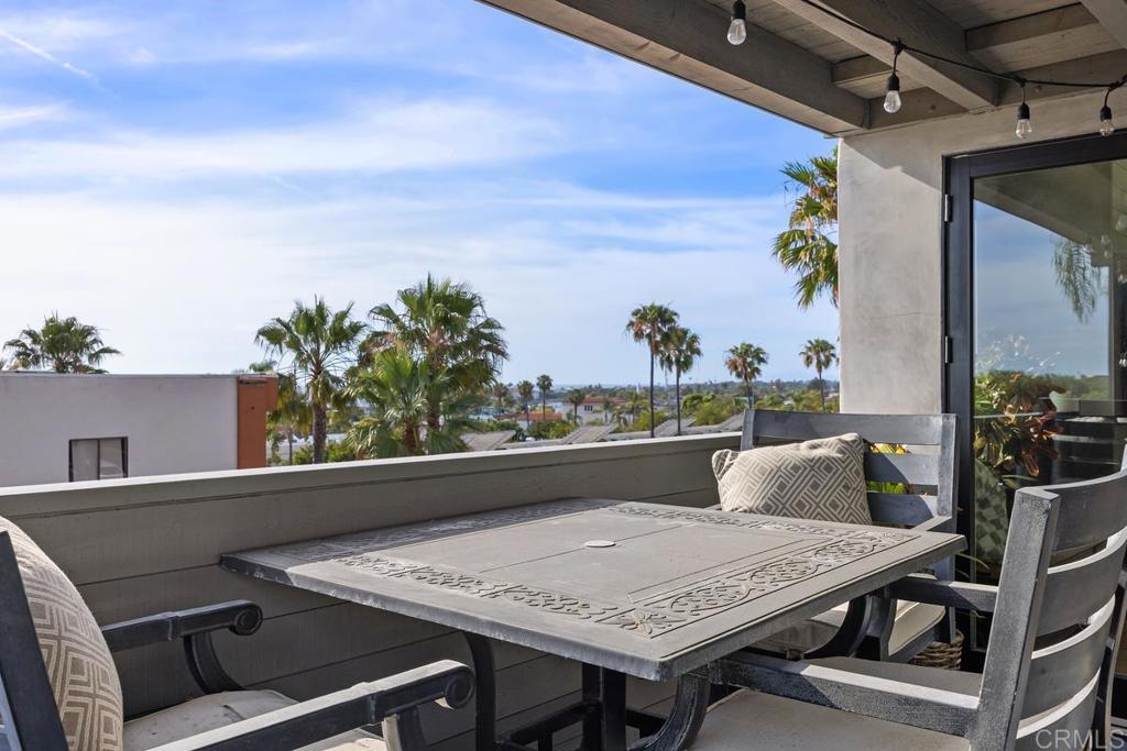 27 East E Street Encinitas, CA 92024 - Photo 21 of 41