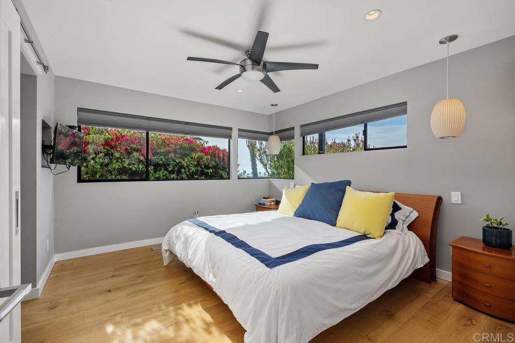 27 East E Street Encinitas, CA 92024 - Photo 26 of 41