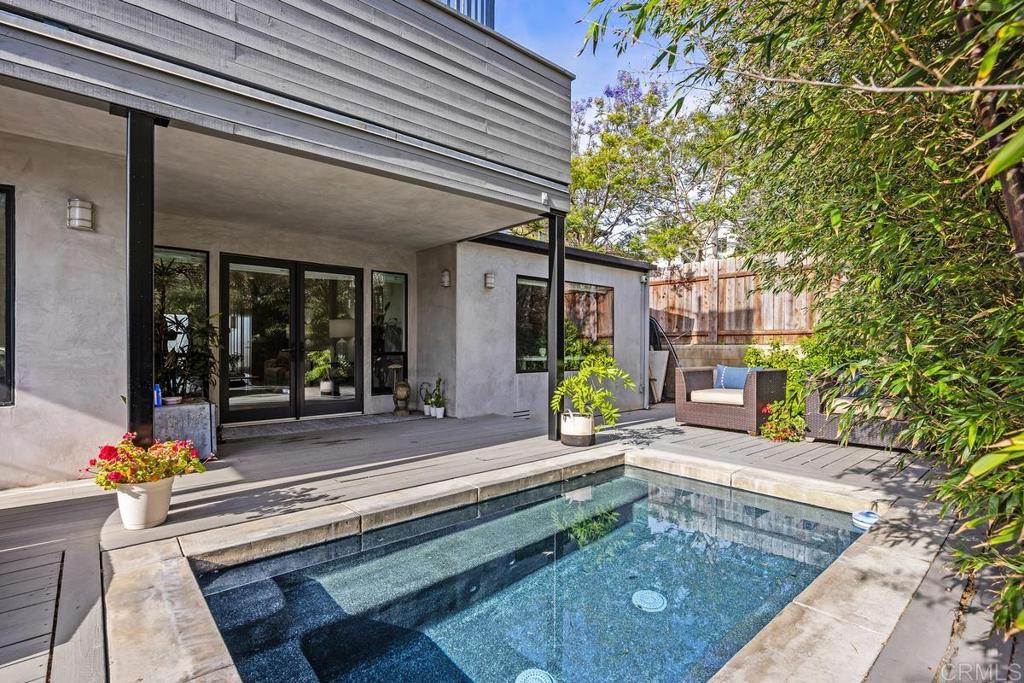 27 East E Street Encinitas, CA 92024 - Photo 4 of 41