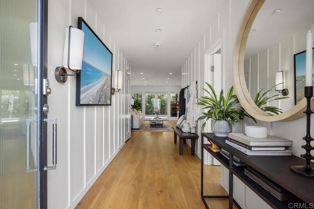 27 East E Street Encinitas, CA 92024 - Photo 6 of 41