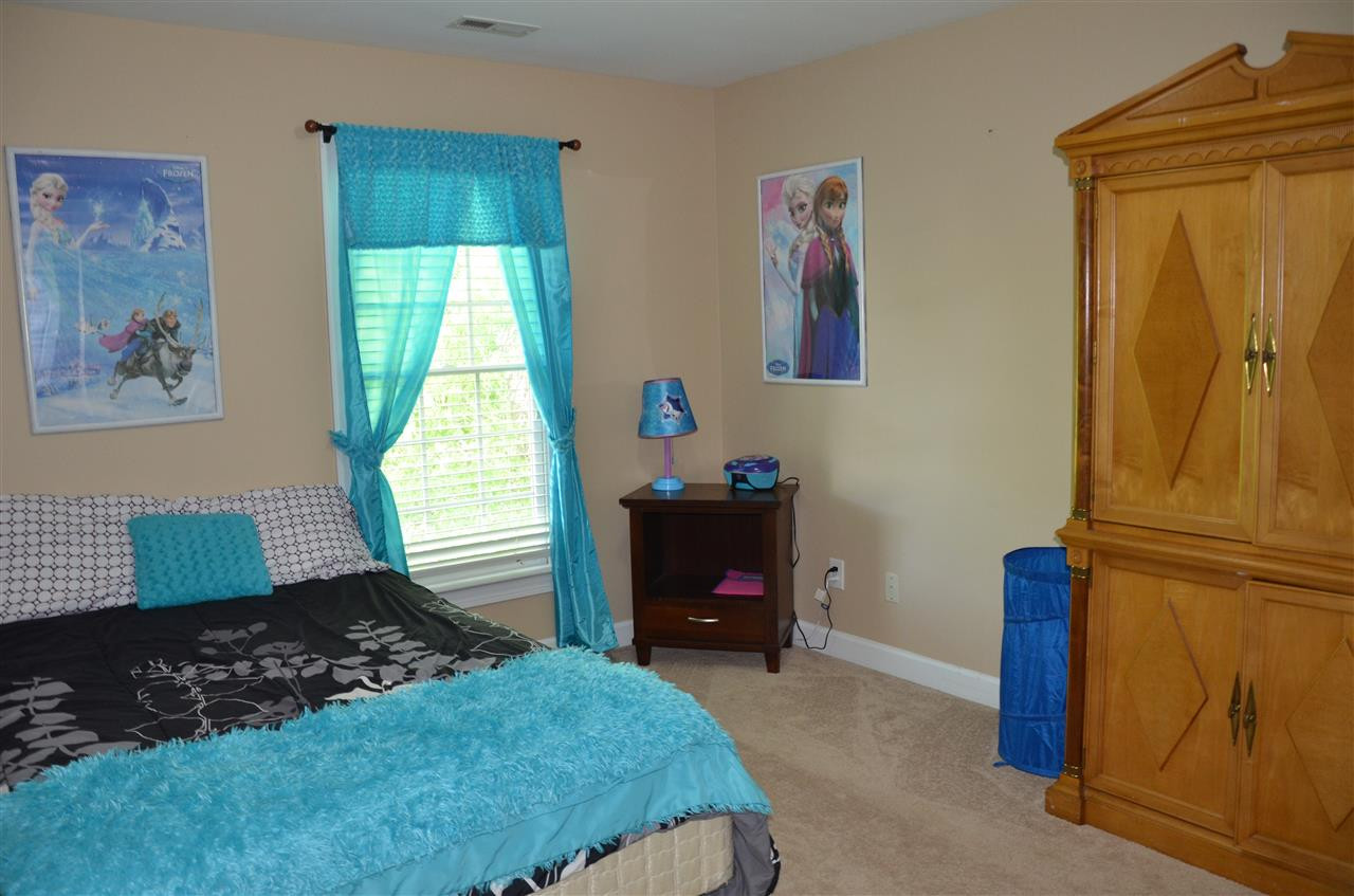 8605 Bluff Pointe Court Raleigh, NC 27615 - Photo 20 of 25 Photo 20