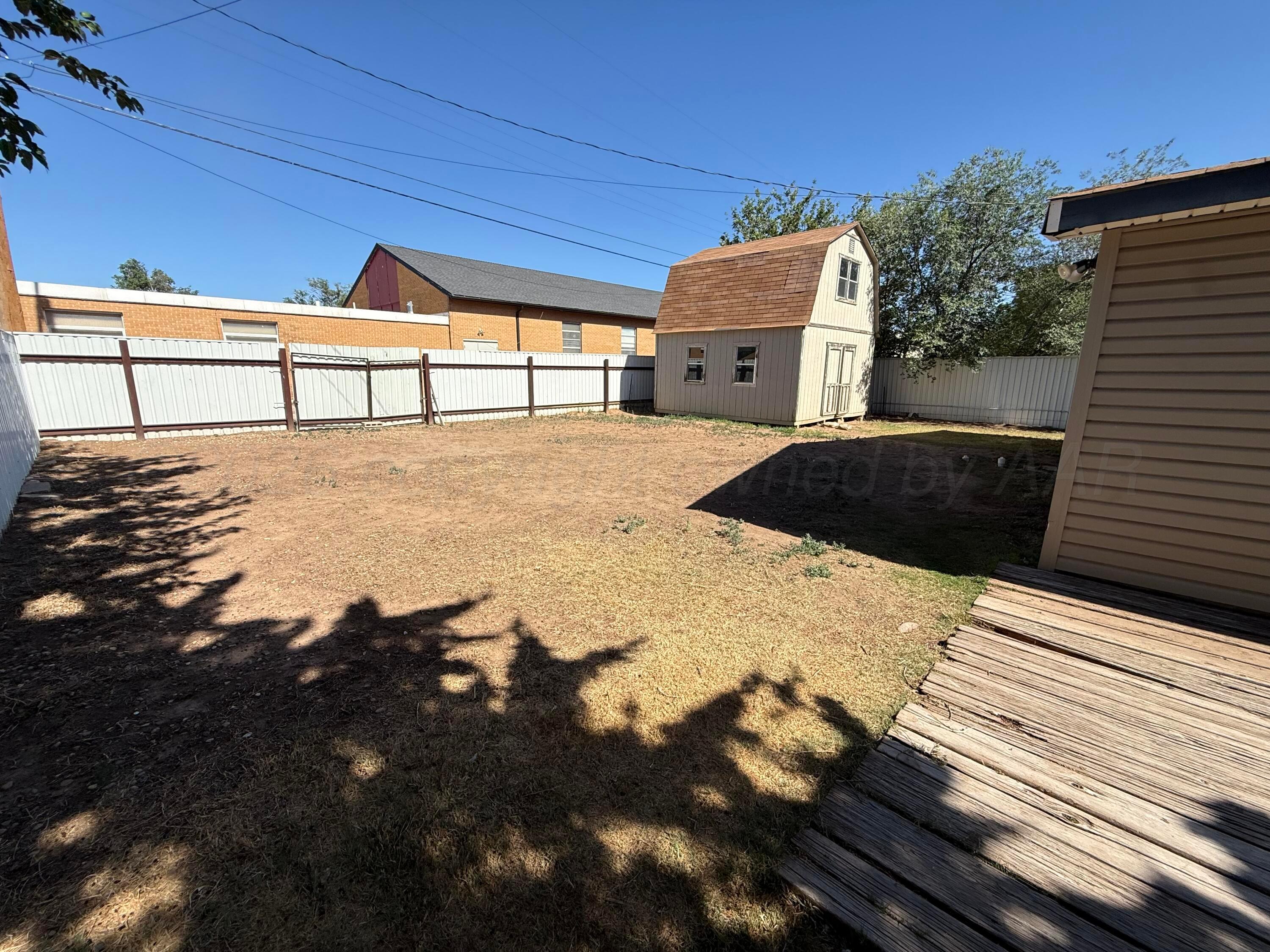 4211 Crockett Street Amarillo, TX 79110 - Photo 17 of 18 IMG_8552