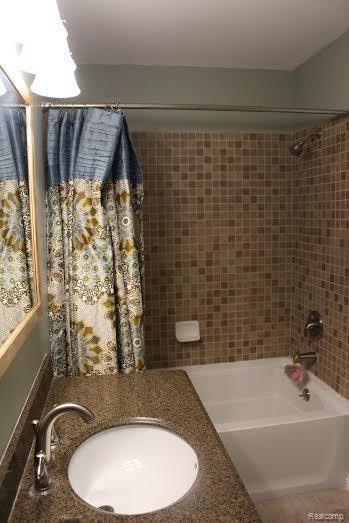 1589 West Allen Road Howell, MI 48855 - Photo 19 of 27