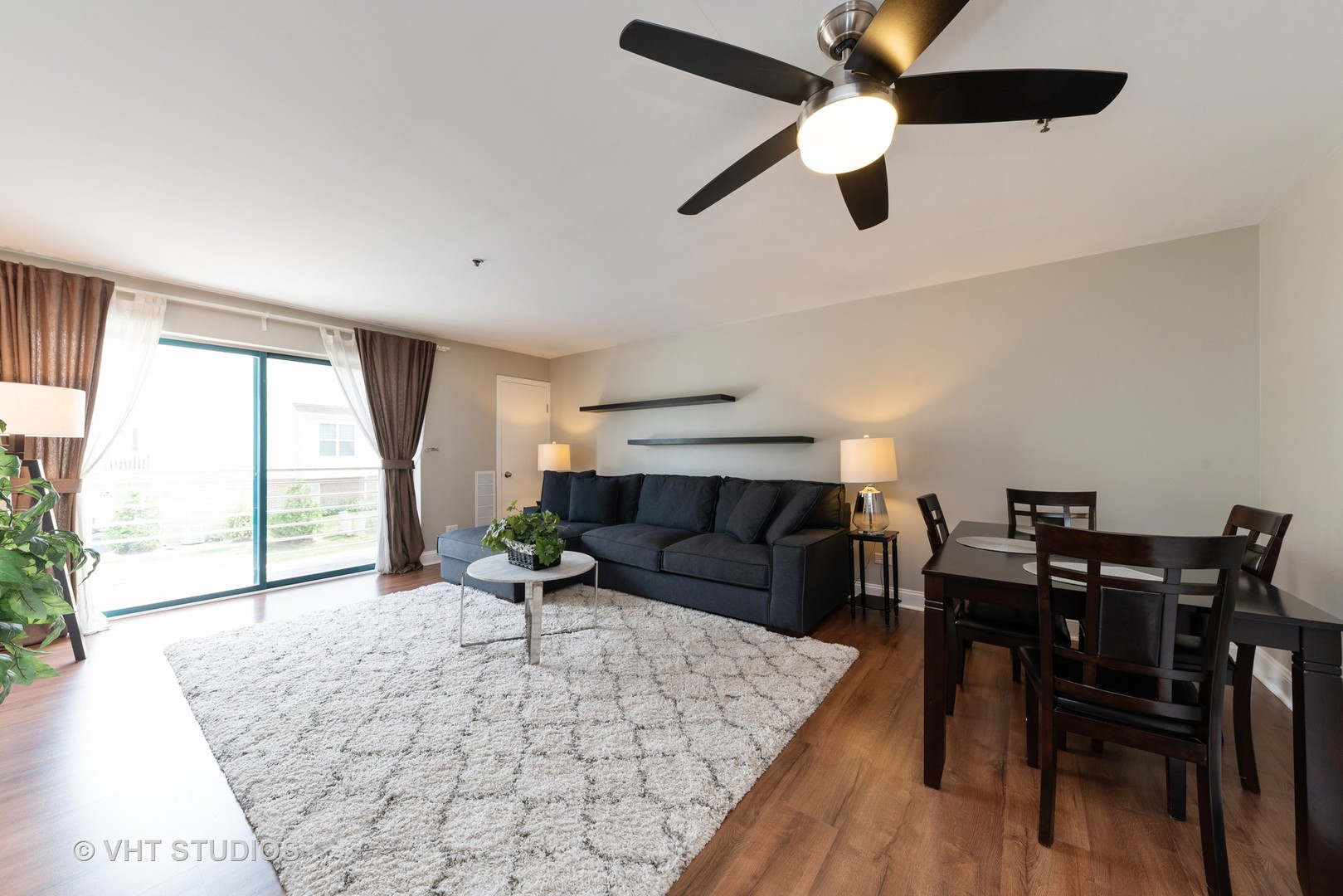 3255 Kirchoff Road, Unit 206 Rolling Meadows, IL 60008 - Photo 3 of 13