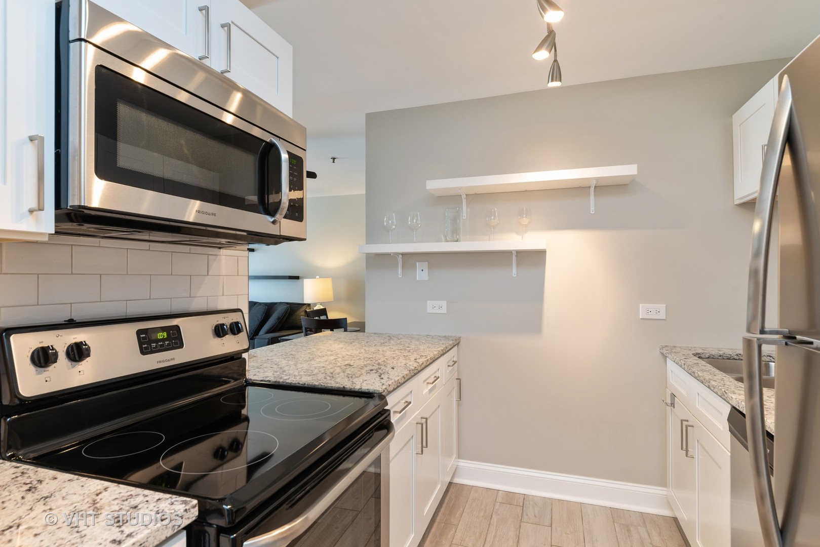 3255 Kirchoff Road, Unit 206 Rolling Meadows, IL 60008 - Photo 6 of 13