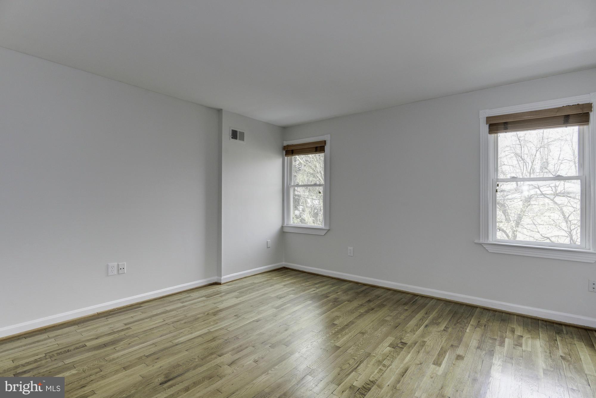335 11th Street Southeast Washington, DC 20003 - Photo 6 of 13 Bedroom