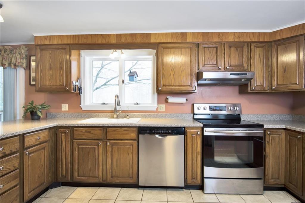 40 Beech Ridge Road Scarborough, ME 04074 - Photo 11 of 35 Photo