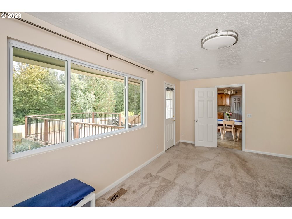 30410 South Deardorff Road Molalla, OR 97038 - Photo 17 of 46 Gallery Image 17