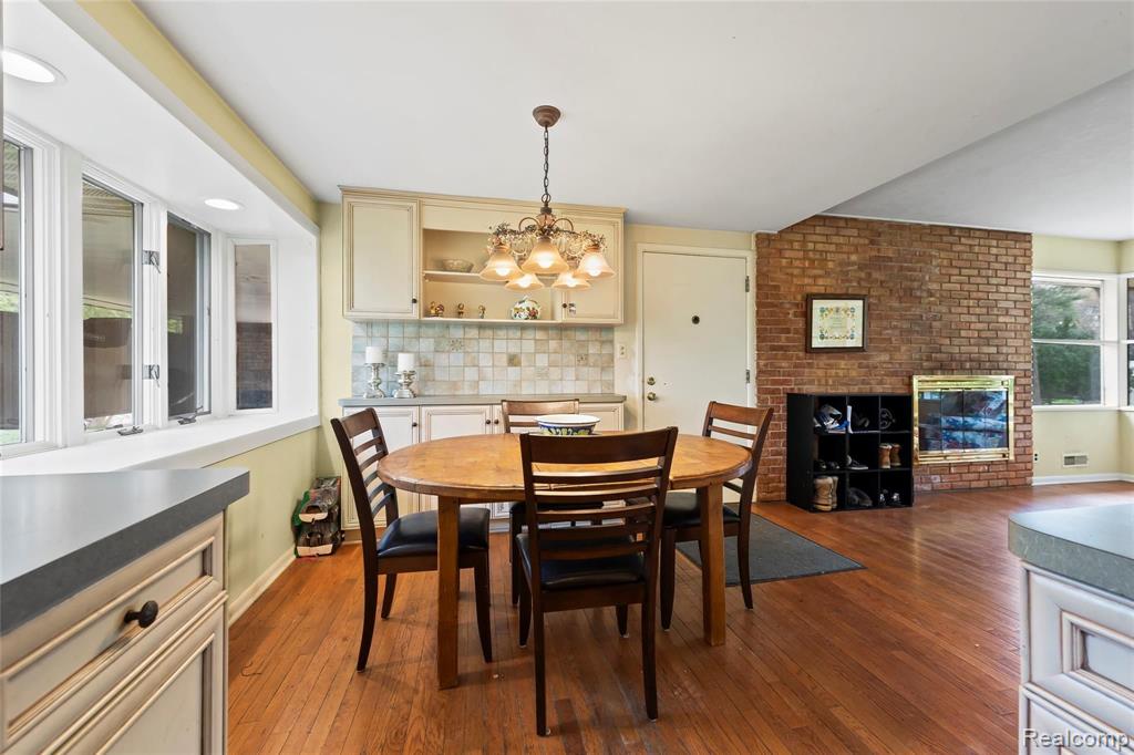 4165 Quarton Road Bloomfield Hills, MI 48301 - Photo 16 of 39