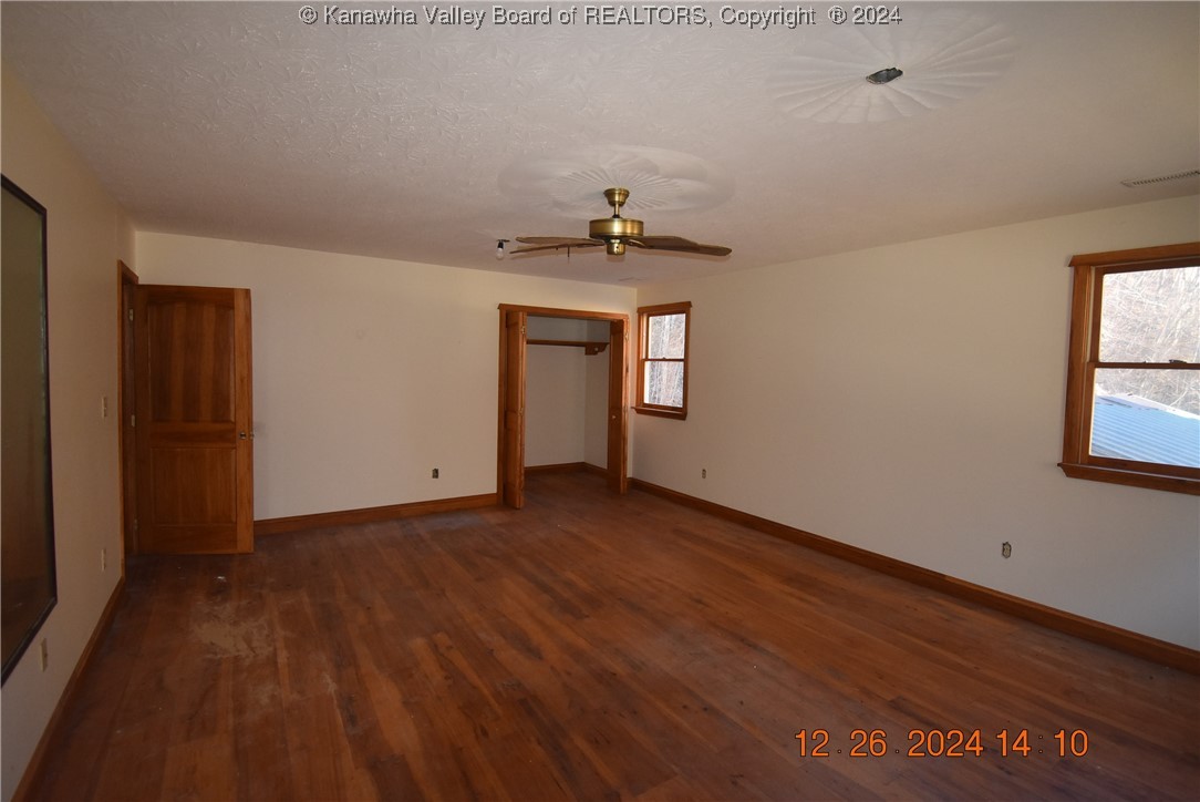 1867 Branch Road Belle, WV 25015 - Photo 10 of 13 Gallery Image 10
