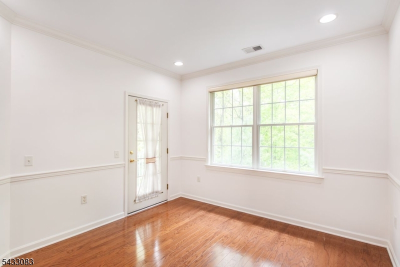 29 Ridgeview Lane, Unit 29 Mount Arlington, NJ 07856 - Photo 9 of 39