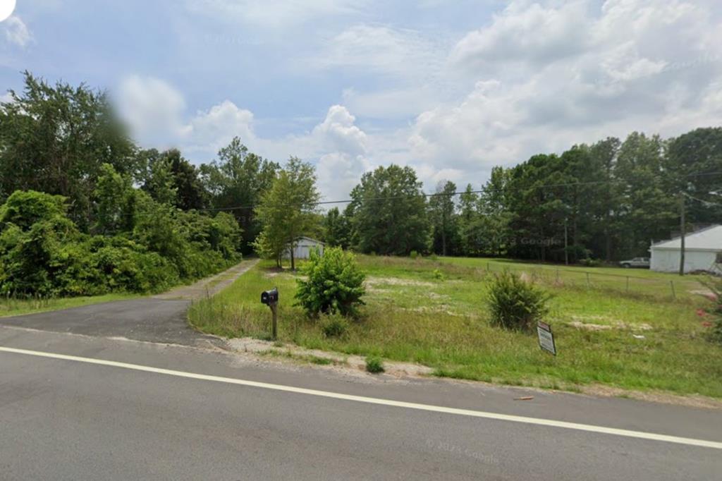 740 Augusta Road Edgefield, SC 29824 - Photo 1 of 1